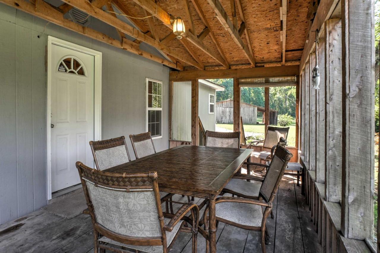 Ooltewah Cabin With Grill, Pool Table And Porch! المظهر الخارجي الصورة